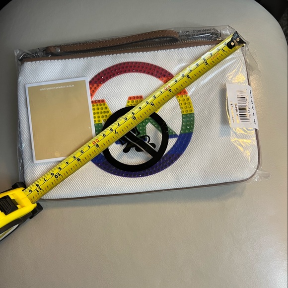 MICHAEL Michael Kors® Jet Set Charm Large Top Zip Wristlet - Picture 12 of 13